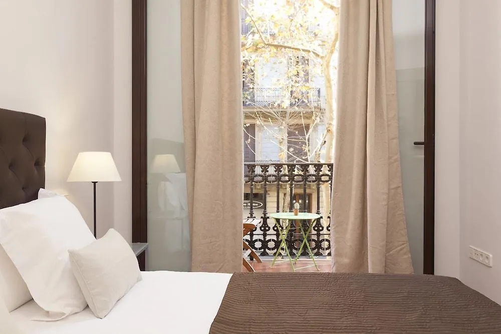 Easy Sleep Gaudi Terrace Daire Barselona