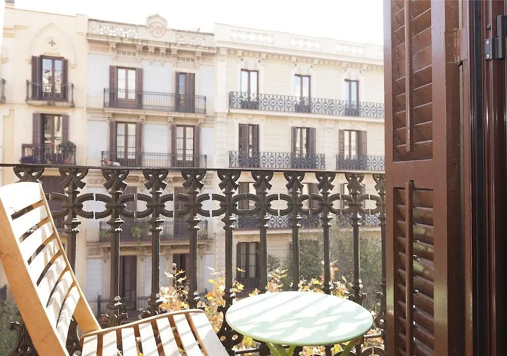 Easy Sleep Gaudi Terrace Daire Barselona